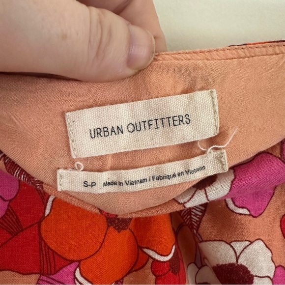 Urban Outfitters Rosie Notched Pelmet Mini Skirt Size Small - Picture 5 of 6